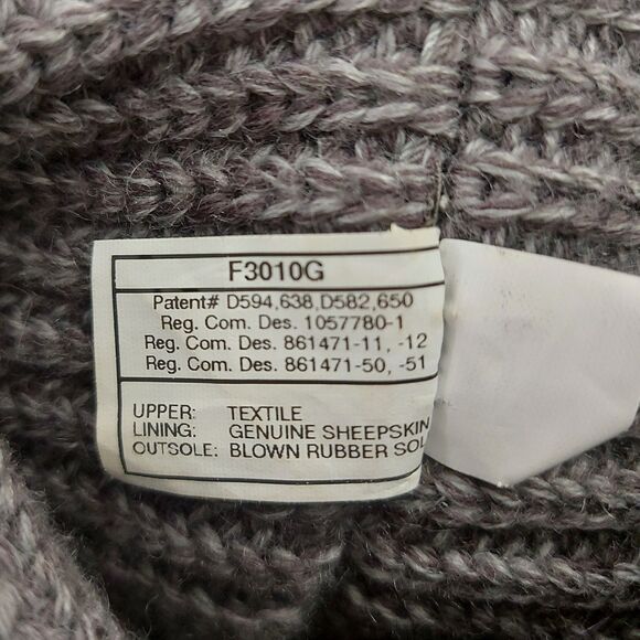 UGG Cardi Ribbed Knit Boots Womens 8 Gray Button Sheepskin Lining Tall Short - Picture 12 of 13